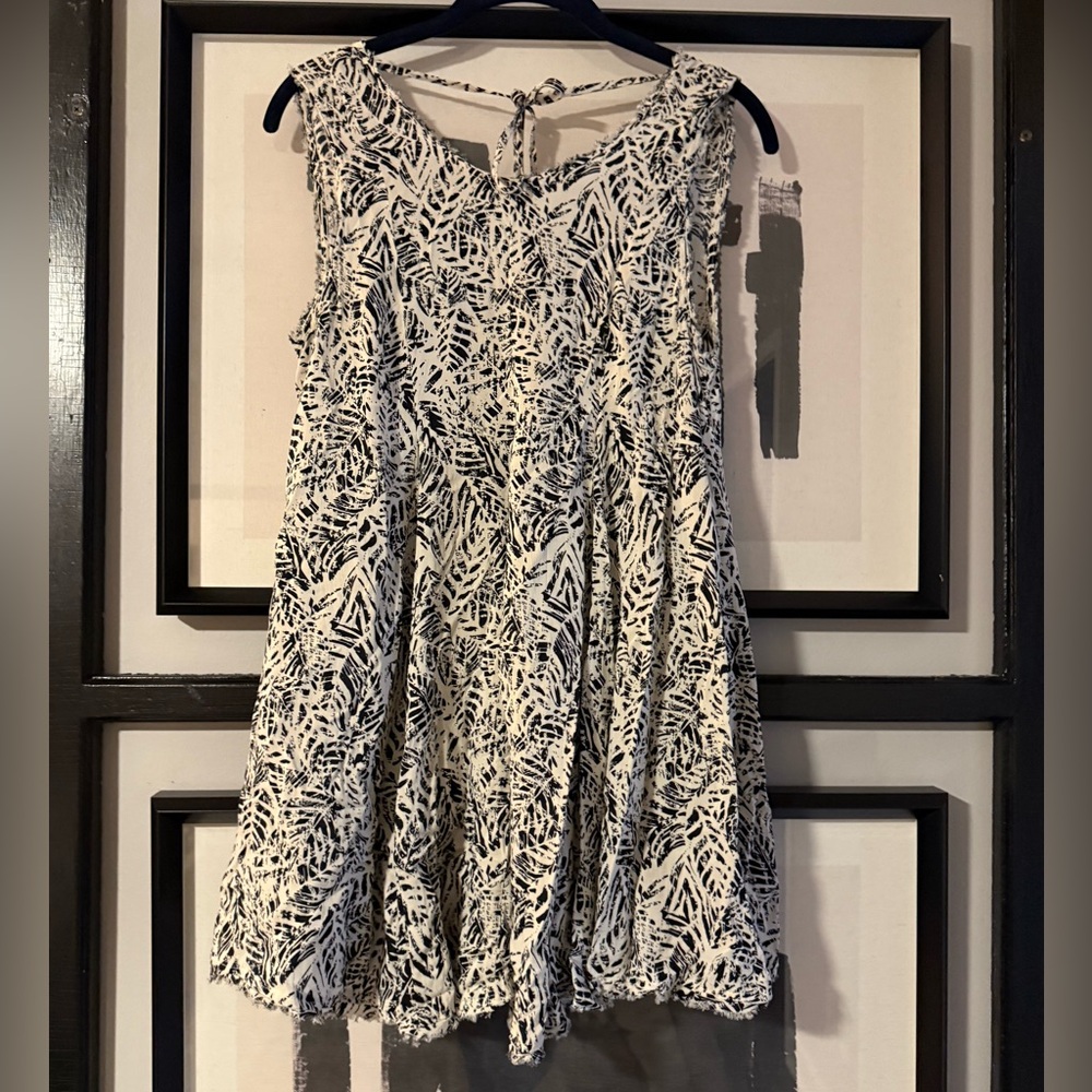 Ecote Black & White Patterned Dress